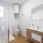 Ng Plaza Mayor Apartment Leon